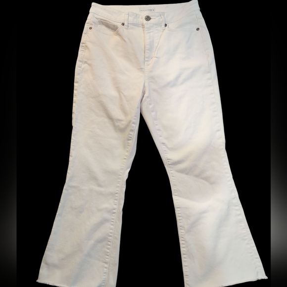 Women's White Flared Jeans - Picture 7 of 8